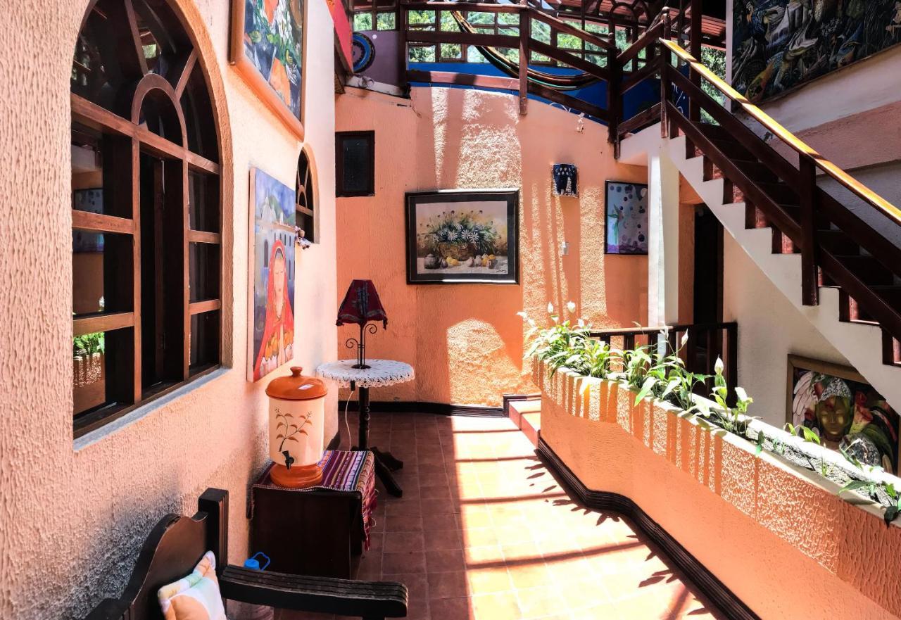 La Posada Del Arte Baños Екстериор снимка